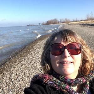 Meet your Posher, Cathy